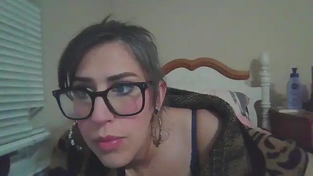 Snapshot of VenusOfEden chatting on April 17, 2026, 3:09 am VenusOfEden online show from April 17, 2026, 3:09 am