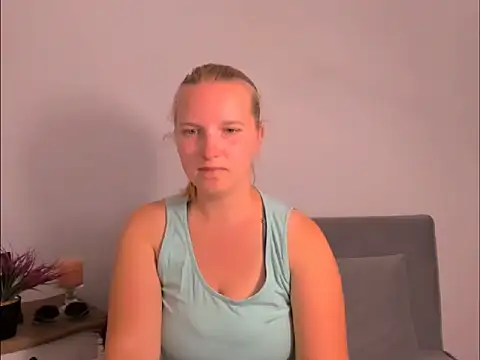 Snapshot of RoseTeacherX chatting on July 24, 2026, 5:09 pm RoseTeacherX online show from July 24, 2026, 5:09 pm