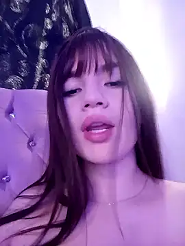 mia naturall online show from April 18, 2026, 7:07 pm