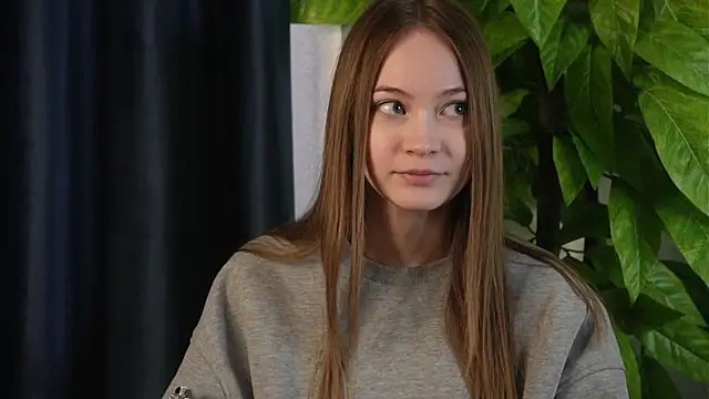 PattieGrzywinski online show from April 26, 2026, 7:27 am