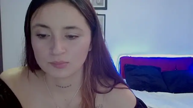 Snapshot of LucyArcy chatting on April 15, 2026, 7:40 pm LucyArcy online show from April 15, 2026, 7:40 pm