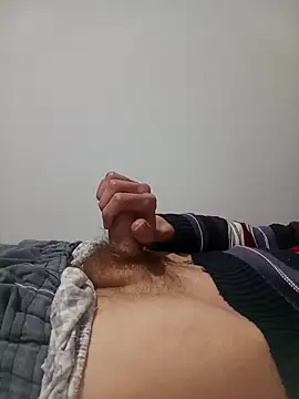 ince292929 online show from April 16, 2026, 9:50 pm