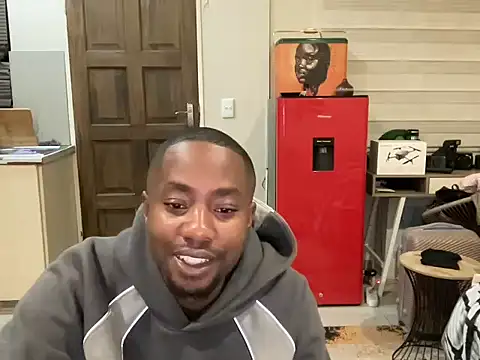MunyaiSimo34156 online show from May 31, 2026, 7:47 pm