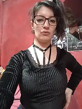 MillieGri22 online show from June 27, 2026, 8:04 pm
