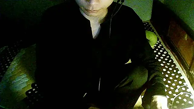 Snapshot of Kangc369 chatting on April 16, 2026, 7:47 pm Kangc369 online show from April 16, 2026, 7:47 pm