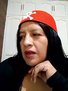 Snapshot of Gaby_lulu chatting on April 18, 2026, 3:47 pm Gaby lulu online show from April 18, 2026, 3:47 pm