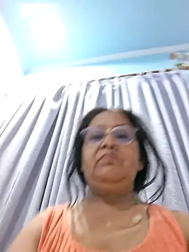 Shalini3456 online show from June 4, 2026, 5:39 pm