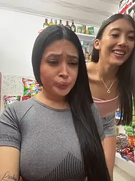 Snapshot of Sara_fun chatting on November 27, 2025, 3:23 pm Sara fun online show from November 27, 2025, 3:23 pm