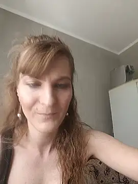 Snapshot of AnnieNet chatting on May 28, 2026, 12:22 pm AnnieNet online show from May 28, 2026, 12:22 pm
