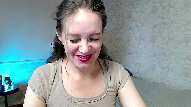 Snapshot of Fern_Lust chatting on June 26, 2026, 8:31 am Fern Lust online show from June 26, 2026, 8:31 am