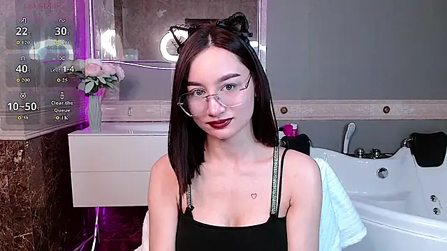 AndreaJohnsons online show from April 26, 2026, 7:49 am