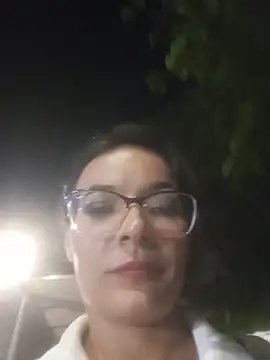 Snapshot of LunaArias chatting on June 27, 2026, 2:39 am LunaArias online show from June 27, 2026, 2:39 am