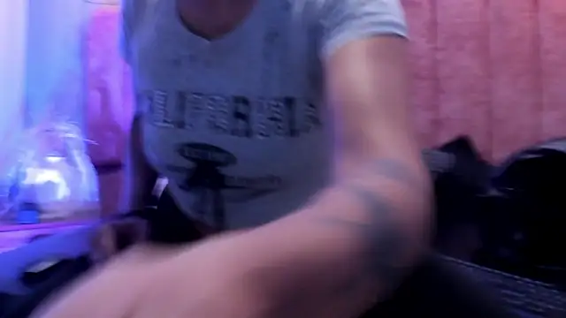Snapshot of LunaArias chatting on July 2, 2026, 10:16 pm LunaArias online show from July 2, 2026, 10:16 pm