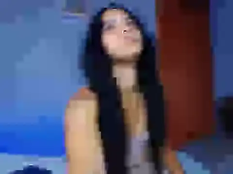 noraima  online show from April 15, 2026, 9:48 pm