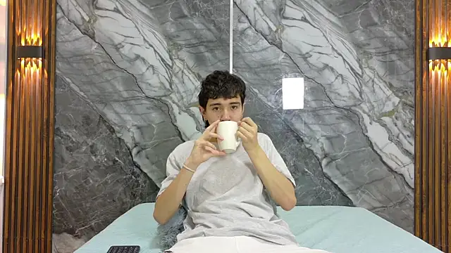 NoahWalker   online show from July 15, 2026, 11:28 am