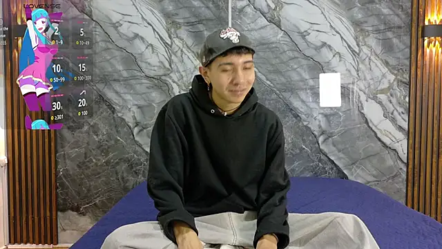 NoahWalker   online show from June 8, 2026, 11:11 am