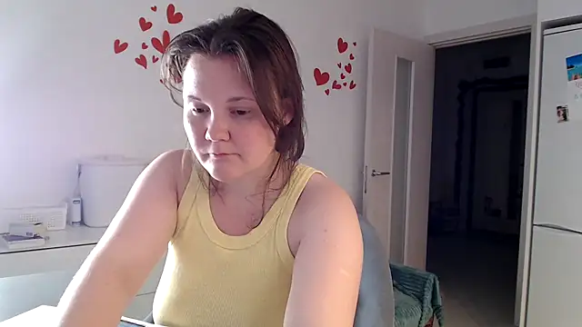 Snapshot of Nodarell chatting on July 6, 2026, 9:39 pm Nodarell online show from July 6, 2026, 9:39 pm