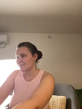 Snapshot of Nodarell chatting on July 26, 2026, 9:11 pm Nodarell online show from July 26, 2026, 9:11 pm