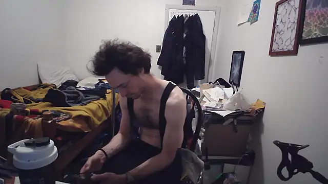 JohnnyMoves online show from May 22, 2026, 5:27 am