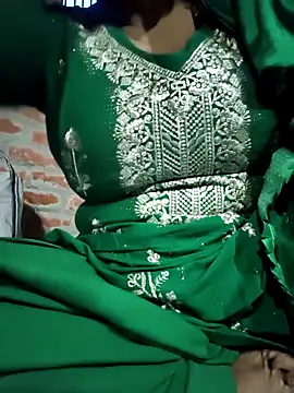 Bicorn Collect69 online show from April 28, 2026, 11:42 pm