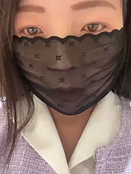 maomao116 online show from April 28, 2026, 3:11 am