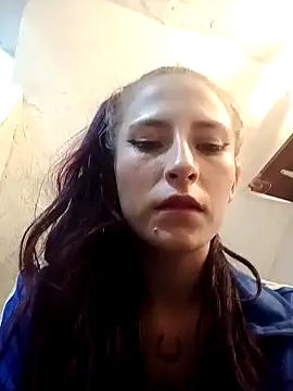 im scarlett20 online show from May 4, 2026, 12:36 am
