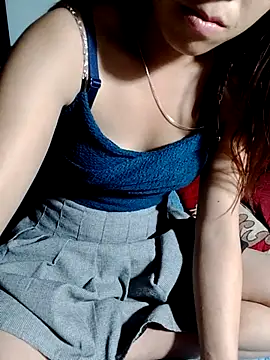 Zara-Lina online show from July 18, 2026, 11:57 pm