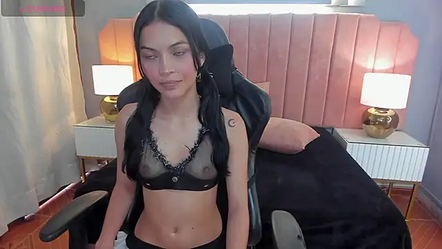 kata petite online show from April 24, 2026, 8:00 pm