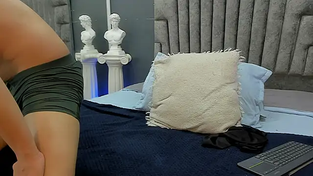 Gean Mclovin online show from June 8, 2026, 8:42 pm