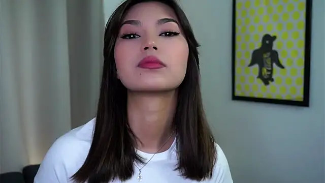 ThoraKorst online show from April 22, 2026, 7:37 am