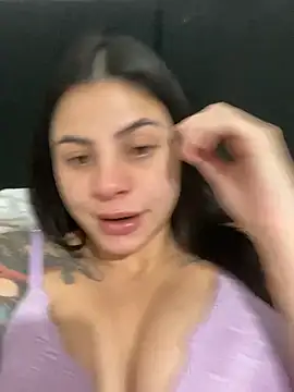 Livia-cortez online show from July 13, 2026, 12:15 pm