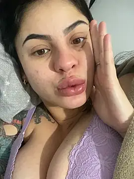 Livia-cortez online show from June 26, 2026, 12:00 pm