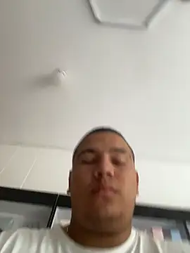 Patricio 02 online show from July 24, 2026, 2:13 pm