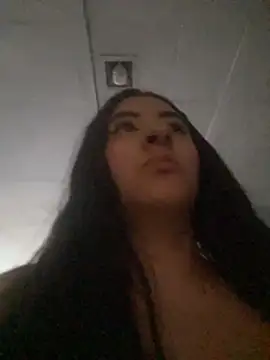 Snapshot of Maggiee_1 chatting on July 13, 2026, 7:24 pm Maggiee 1 online show from July 13, 2026, 7:24 pm
