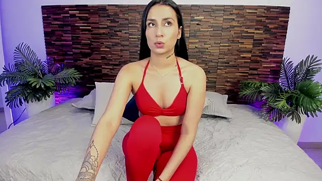 valkiriia   online show from August 4, 2026, 5:01 am