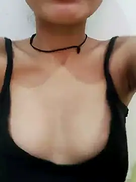 Snapshot of Kamini_rani chatting on July 23, 2026, 3:48 am Kamini rani online show from July 23, 2026, 3:48 am