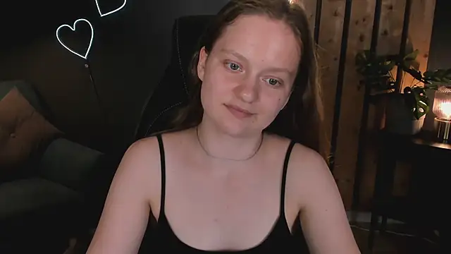 French Fry online show from July 1, 2026, 3:23 pm