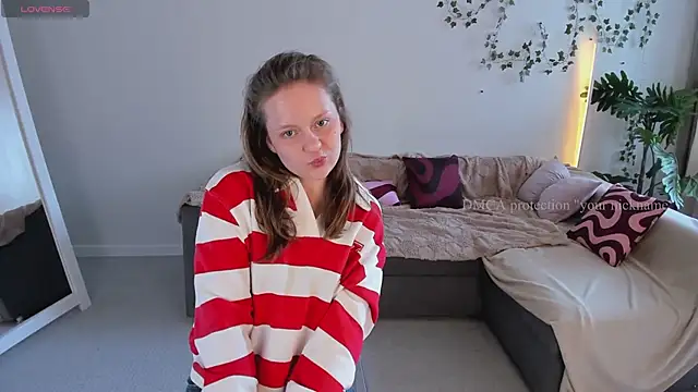 French Fry online show from April 22, 2026, 12:45 pm