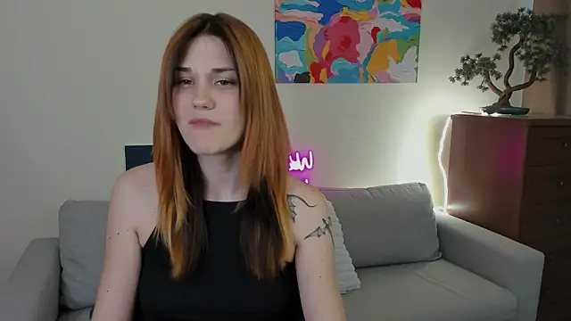 elani lune online show from May 17, 2026, 12:05 pm