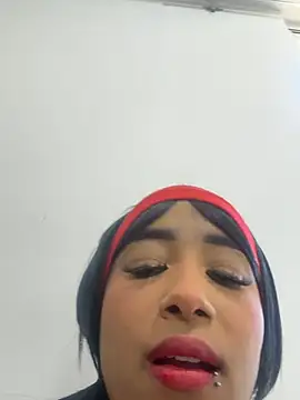 Zaabrina 20 online show from April 22, 2026, 5:09 pm