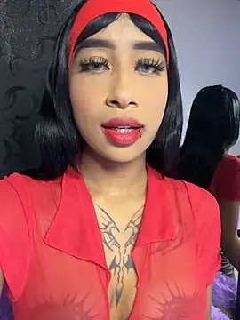 Snapshot of Zaabrina_20 chatting on May 31, 2026, 9:48 pm Zaabrina 20 online show from May 31, 2026, 9:48 pm