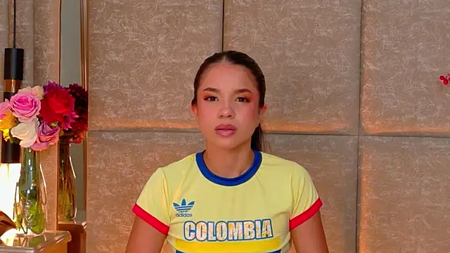 Valeria-Beltran online show from June 18, 2026, 9:25 am