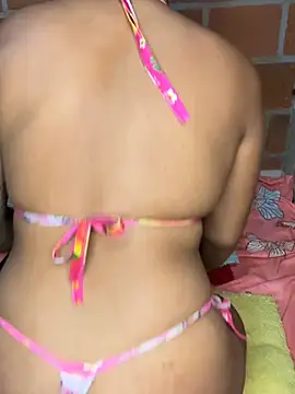  Piel Canela online show from July 9, 2026, 3:29 am