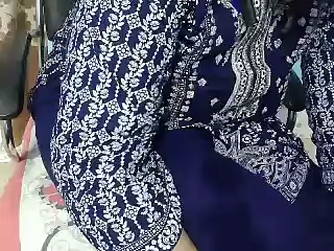 Chubbygirl Tisha online show from June 9, 2026, 8:21 pm