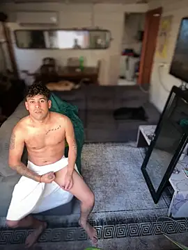 Saturno77 online show from April 24, 2026, 6:10 pm