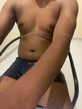loveradar online show from June 19, 2026, 5:41 pm