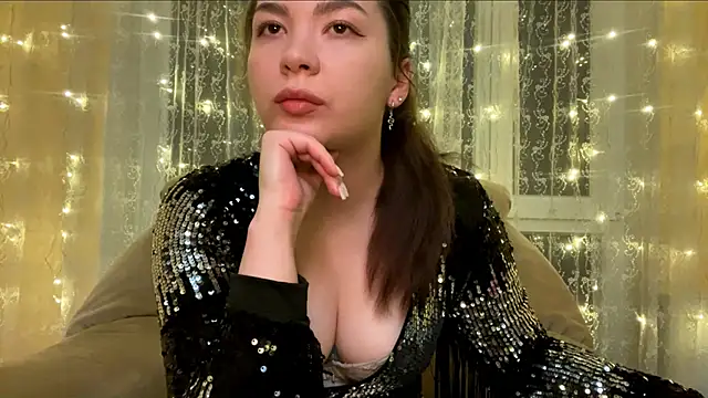 MistiPitzen online show from May 21, 2026, 10:07 pm