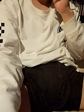 kuri-kuri-kuri online show from April 26, 2026, 2:03 pm