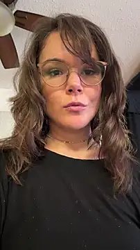 BaileyMFox online show from June 26, 2026, 9:42 pm
