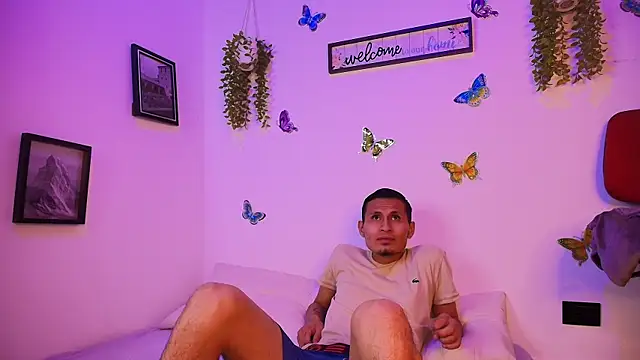 passion senxual online show from May 9, 2026, 11:19 pm